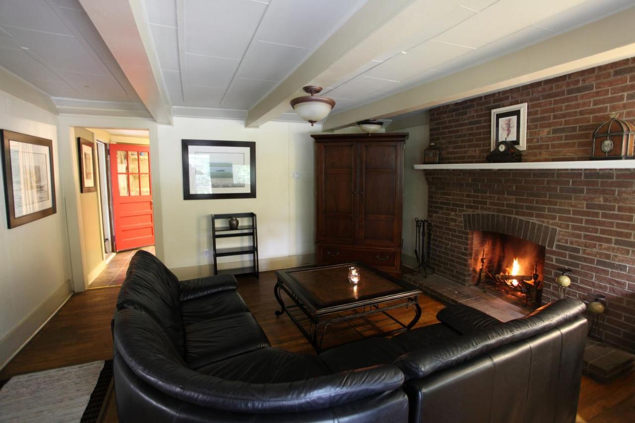 The Pines Cottages Woodfin Bagian luar foto