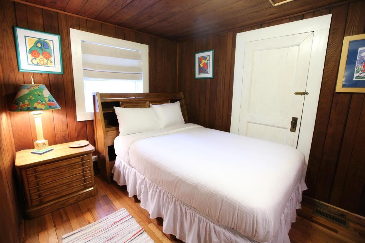 The Pines Cottages Woodfin Bagian luar foto