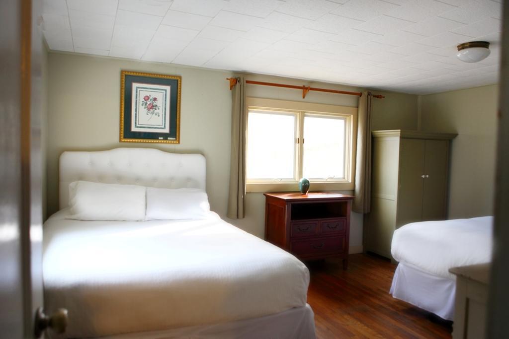 The Pines Cottages Woodfin Bagian luar foto