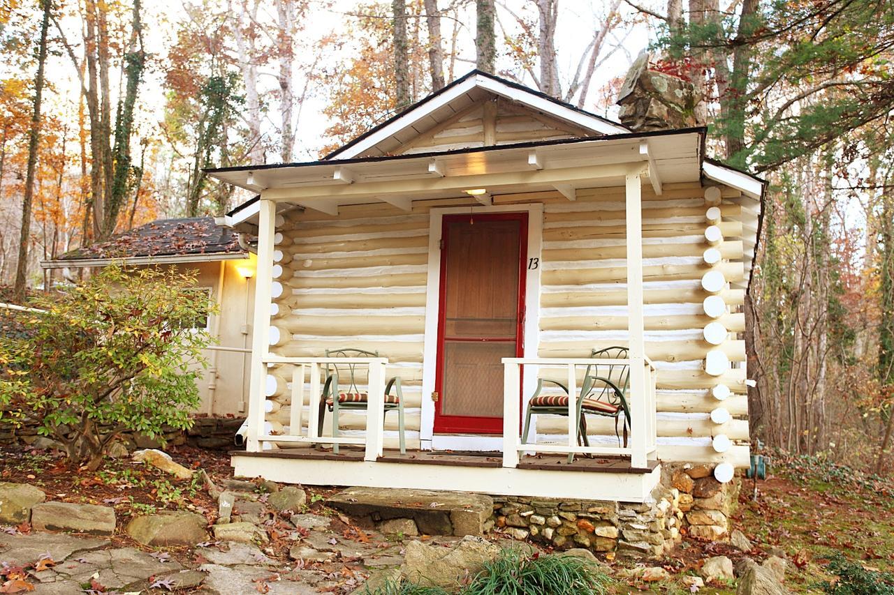 The Pines Cottages Woodfin Bagian luar foto