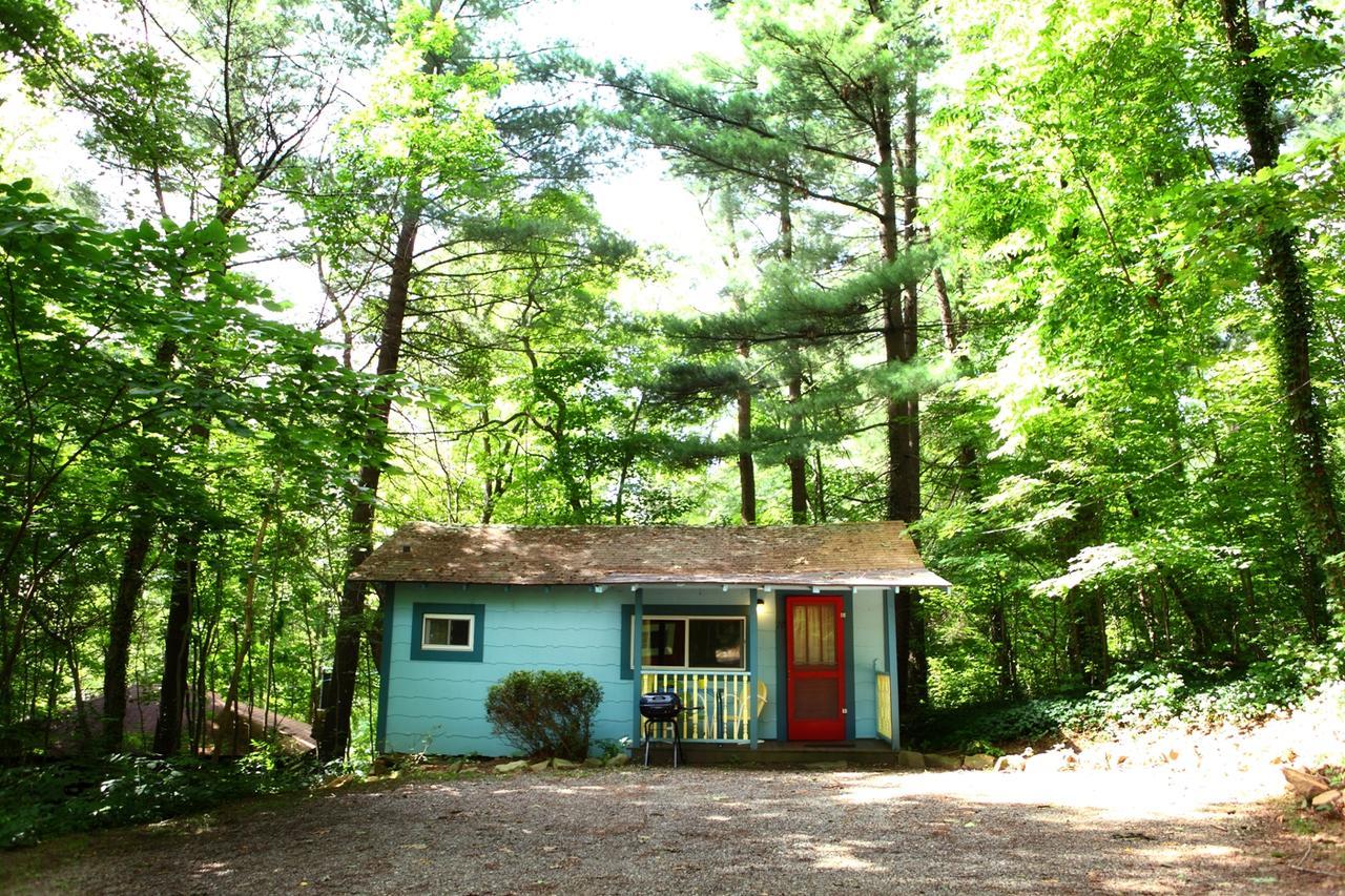 The Pines Cottages Woodfin Bagian luar foto
